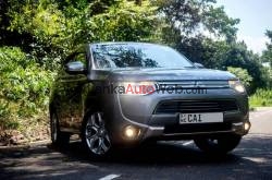 Outlander PHEV G premium