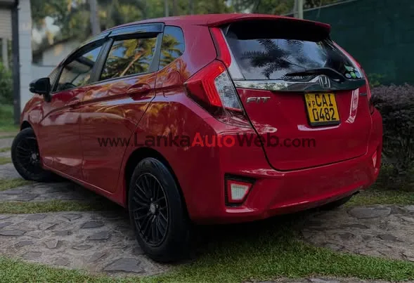 Honda Fit Gp5 Manufactured 2014 photo 3 in Gampaha, Gampaha