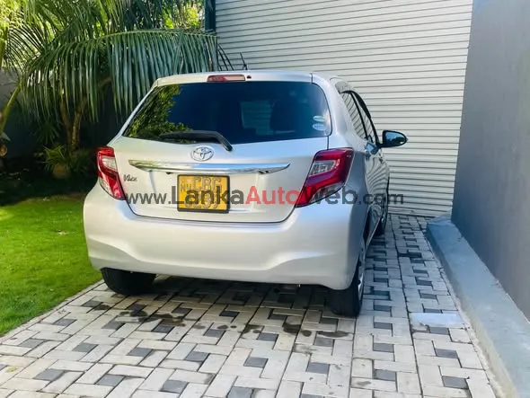Vitz 0769280087 photo 4 in Katugastota, Kandy
