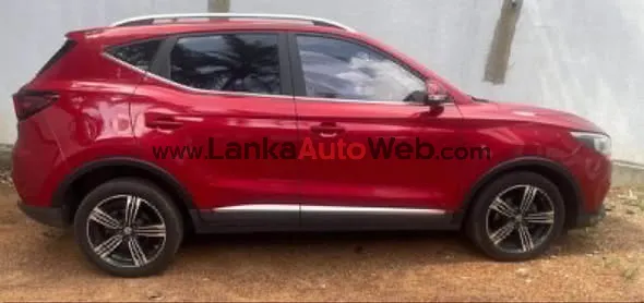 FOR SALE MG ZS AUTOMATIC PETROL 1000CC 2018,KM 126,000 URGENT SALE photo 4