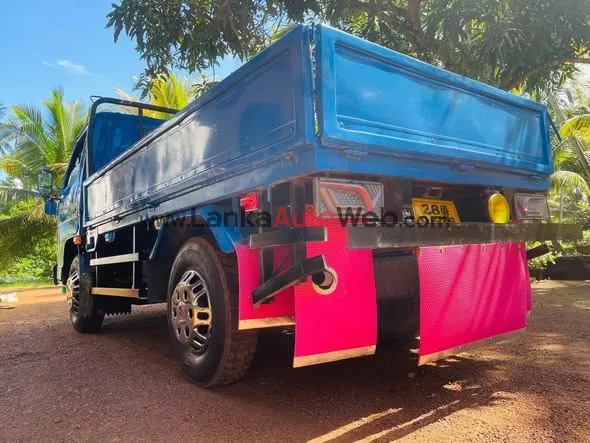 0771964973 *Isuzu ELF 10.5ft - 28 - Super Condition* photo 4 in Chillaw, Kurunegala