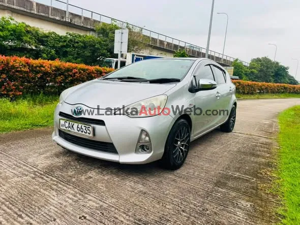 Toyota Aqua G Grade photo 2 in Kaduwela, Colombo