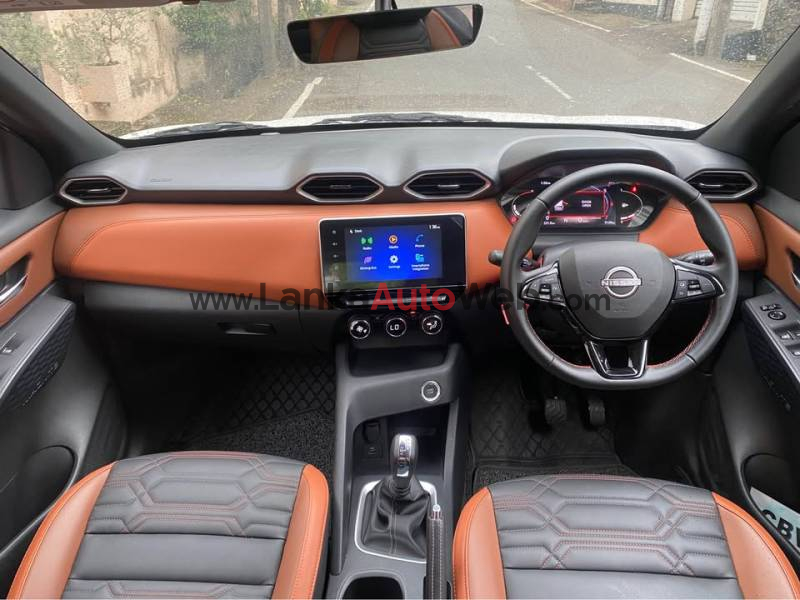 NISSAN MAGNITE TEKNA PLUS  2025