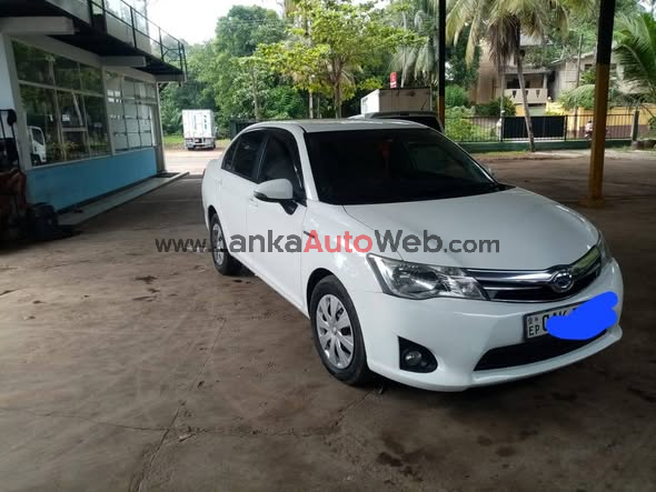 Toyota Axio Hybrid – For Sale