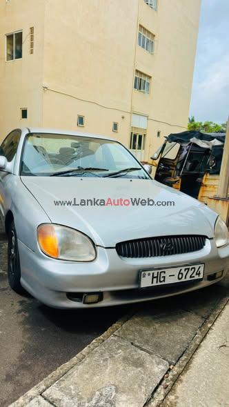 Hyundai Sonata 2001