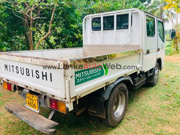 Mitsubishi Canter Orginal  Crew-cab 