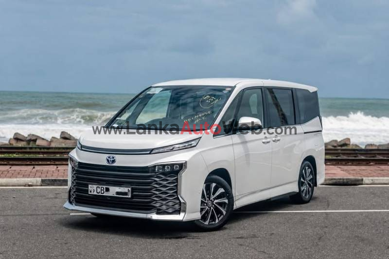 Toyota Voxy SZ Hybrid EXCHANGE POSSIBLE