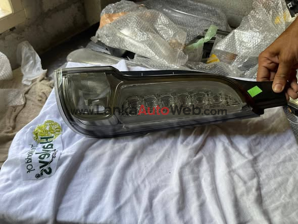 EUROPE & JAPAN VEHICLE BODY PARTS AVAILABLE
