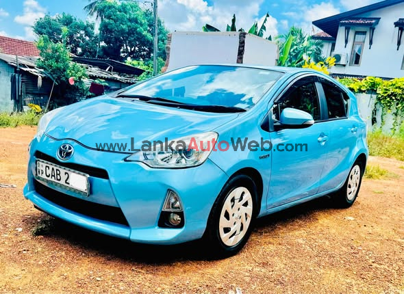 Toyota Aqua G Grade 