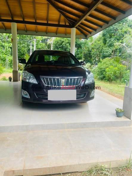Vehicle for Sale – Toyota Premio G Superior