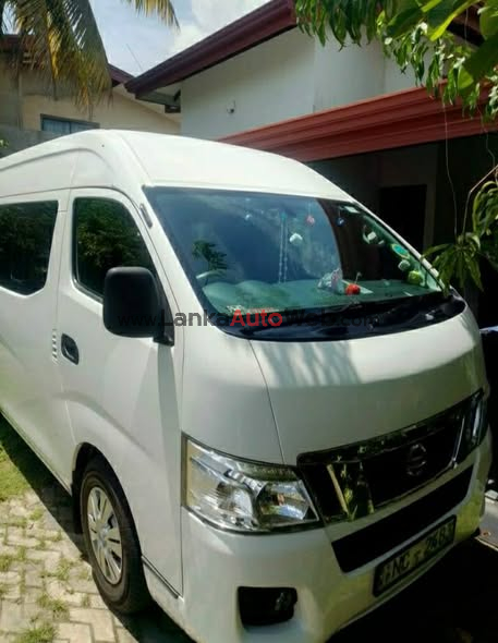 Nissan Caravan NV350