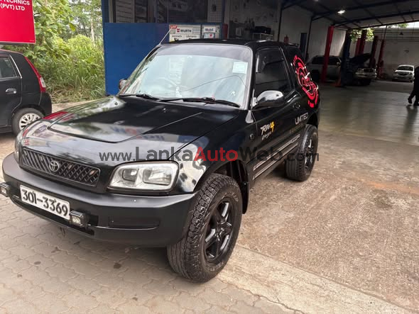 Toyota Rav 4 Short wheel Jeep