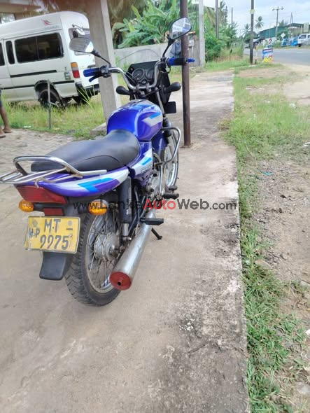 0779766462  0715129651 1st owner