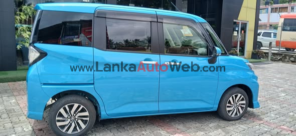 Toyota Roomy Custom G 2024 96.5