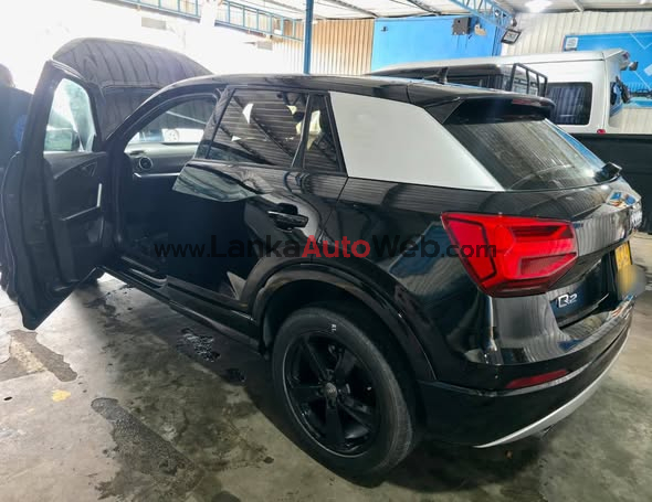AUDI Q2 TFS - PREMIUM COMPACT SUV