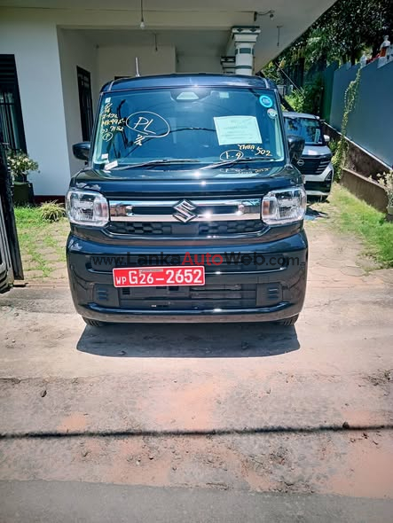 Suzuki spacia G hybrid unregistered