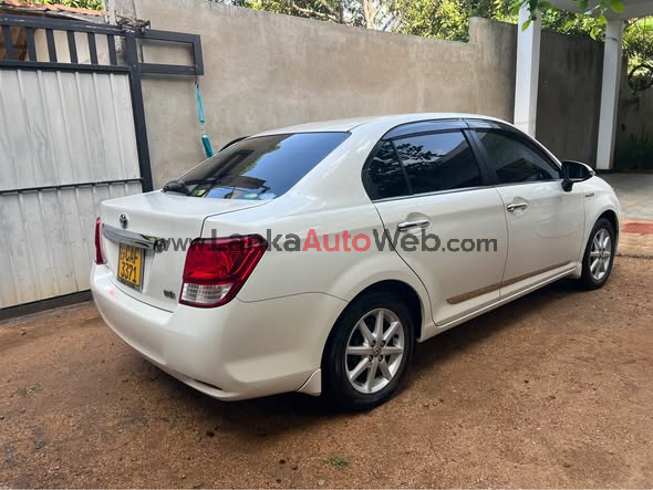 TOYOTA AXIO G GRADE 2015 (HYBRID)