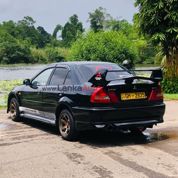 Mitsubishi Lancer CK2  2001/2002