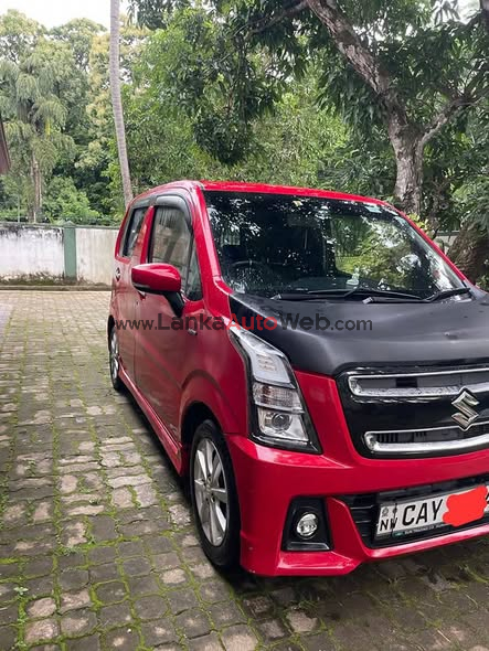 Manufactured 2017 Registered 2018 1st Registered owner