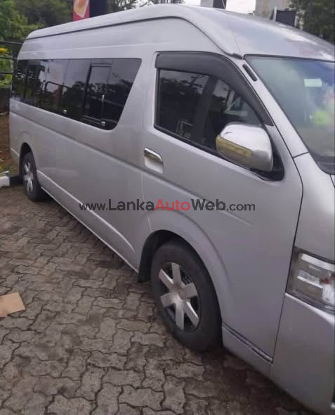 FOR SALE TOYOTA HIACE KDH 201