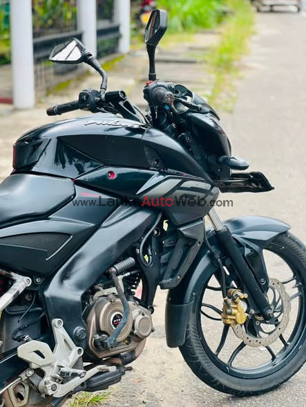 Pulser  NS 150cc