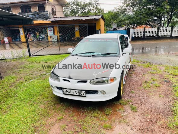 Proton Wira Japan (Mitsubishi)