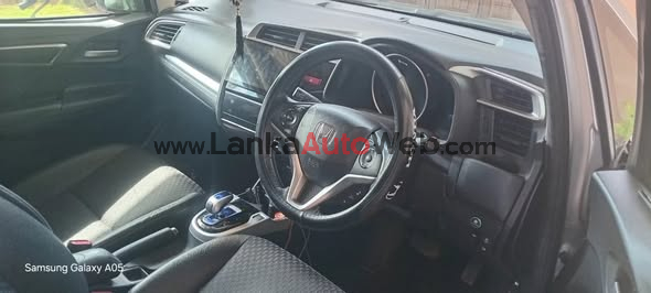 Honda Fit GP5