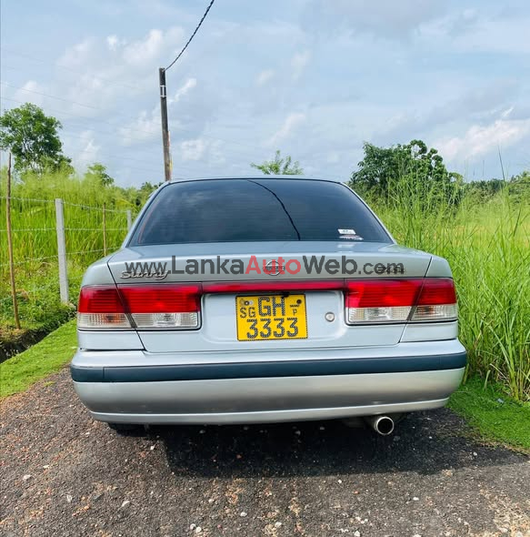 Nissan Sunny FB 15
