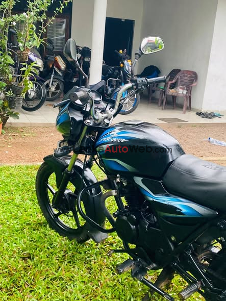 **DISCOVERY 100 FOR SALE**