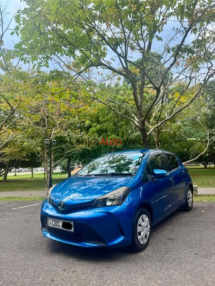 මෙම vitz කාර් රථය වී කිණීමට ඇත.