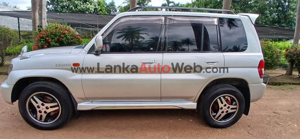 Mitsubishi GDI Pajero for sale.