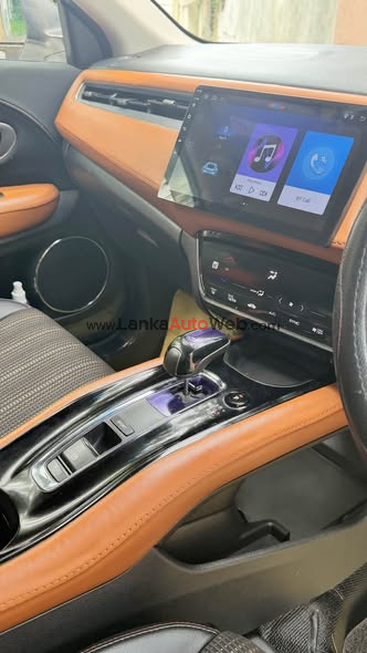 HONDA VEZEL 2014 Z GRADE - TOP GRADE