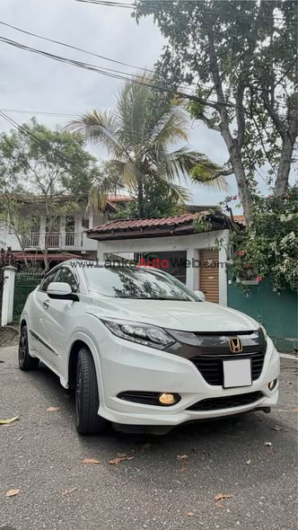 HONDA VEZEL 2014 Z GRADE - TOP GRADE