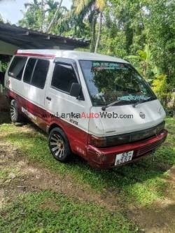 NISSAN LARGO VAN FOR SALE 