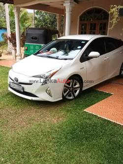Toyota Prius 4th Generation 2016/2017