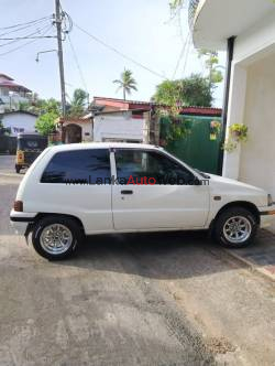 DAIHATSU CHARADE