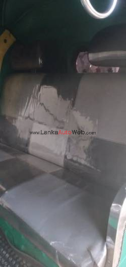 අවුරුදු 8ම මගේ ලග,විදේශගතවෙලා සිටි නිසා නිතර පාවිච්චියට ගත් එකක් නොවේ