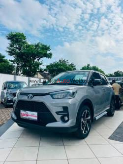 Toyota Raize Z Hybrid BSM package brand new 2026 ( WHITE & GRAY )