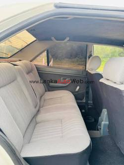 Peugeot 405 