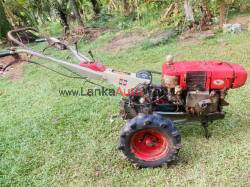 මඩ වීල් දෙක සහ රොටරිය සමග ට්‍රැක්ටරය විකිනීමට.ට්‍රැක්ටරය ඉතාම හොඳ තත්වයේ පවතී.මිල ගනන් සාකච්චා කරගතහැක