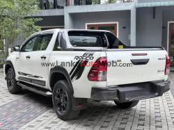 Toyota Hilux original Rocco B5 2018/2019