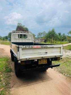 Canter 10 1/2 Single Wheel  1988/1992
