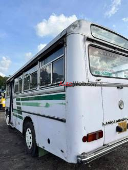 Ashok Leyland 2004